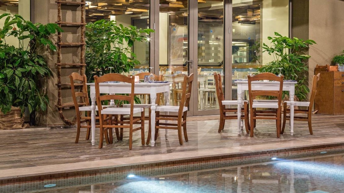 Amada Colossos Resort